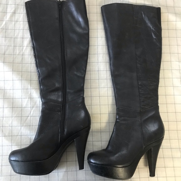 me too Shoes - Sexy leather black boots
